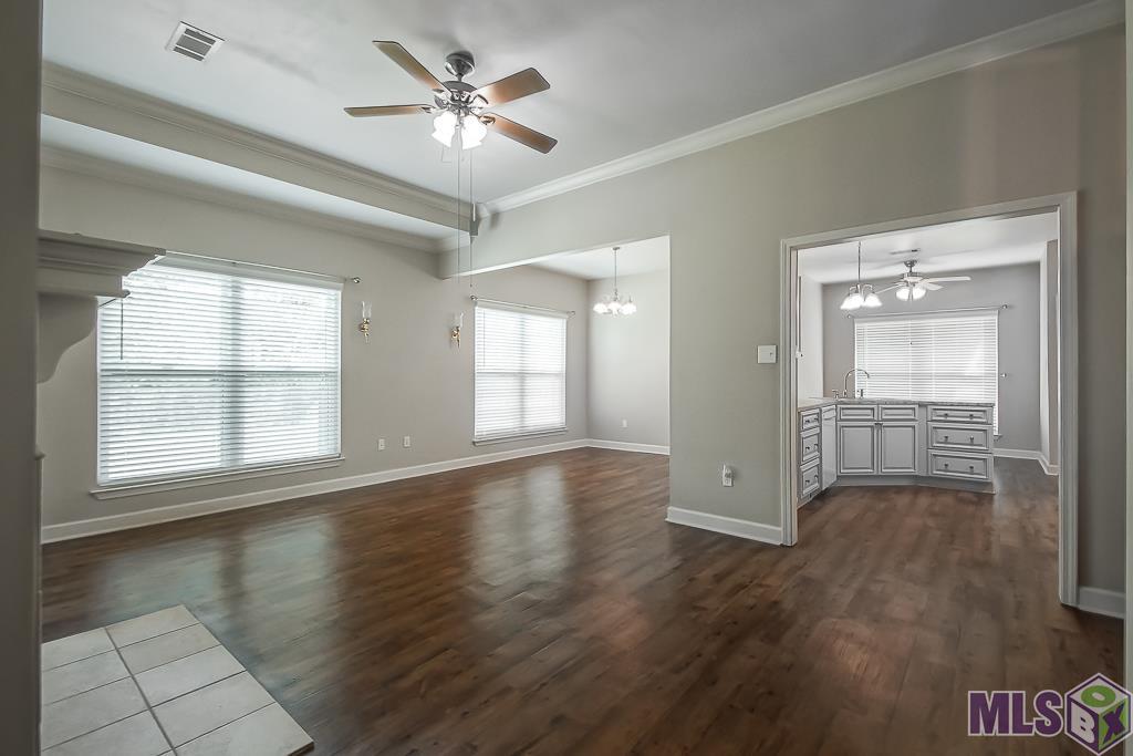 12196 Tallow Ridge Drive Gonzales, LA 70737 - Photo 9 of 31