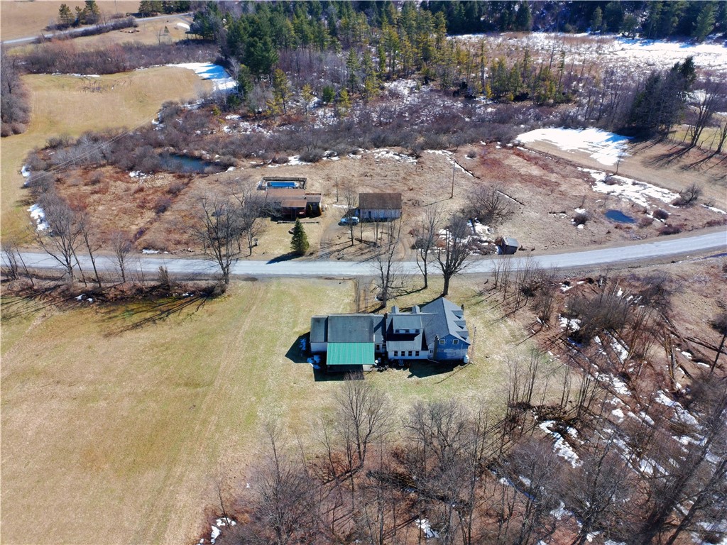 1017 Humphrey Road Hamilton, NY 13332 - Photo 5 of 49