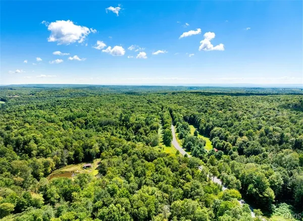 $249,900 | 11460 Creek Road, Unit 1, Annsville, NY 13471