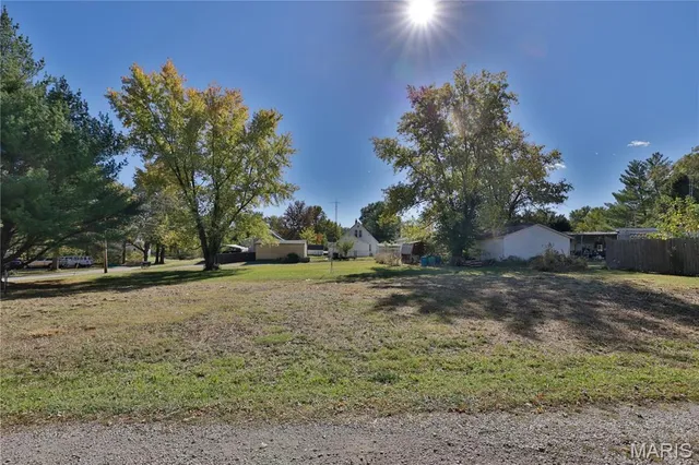 $7,000 | 220 North Grant Street, Hillsboro, IL 62049