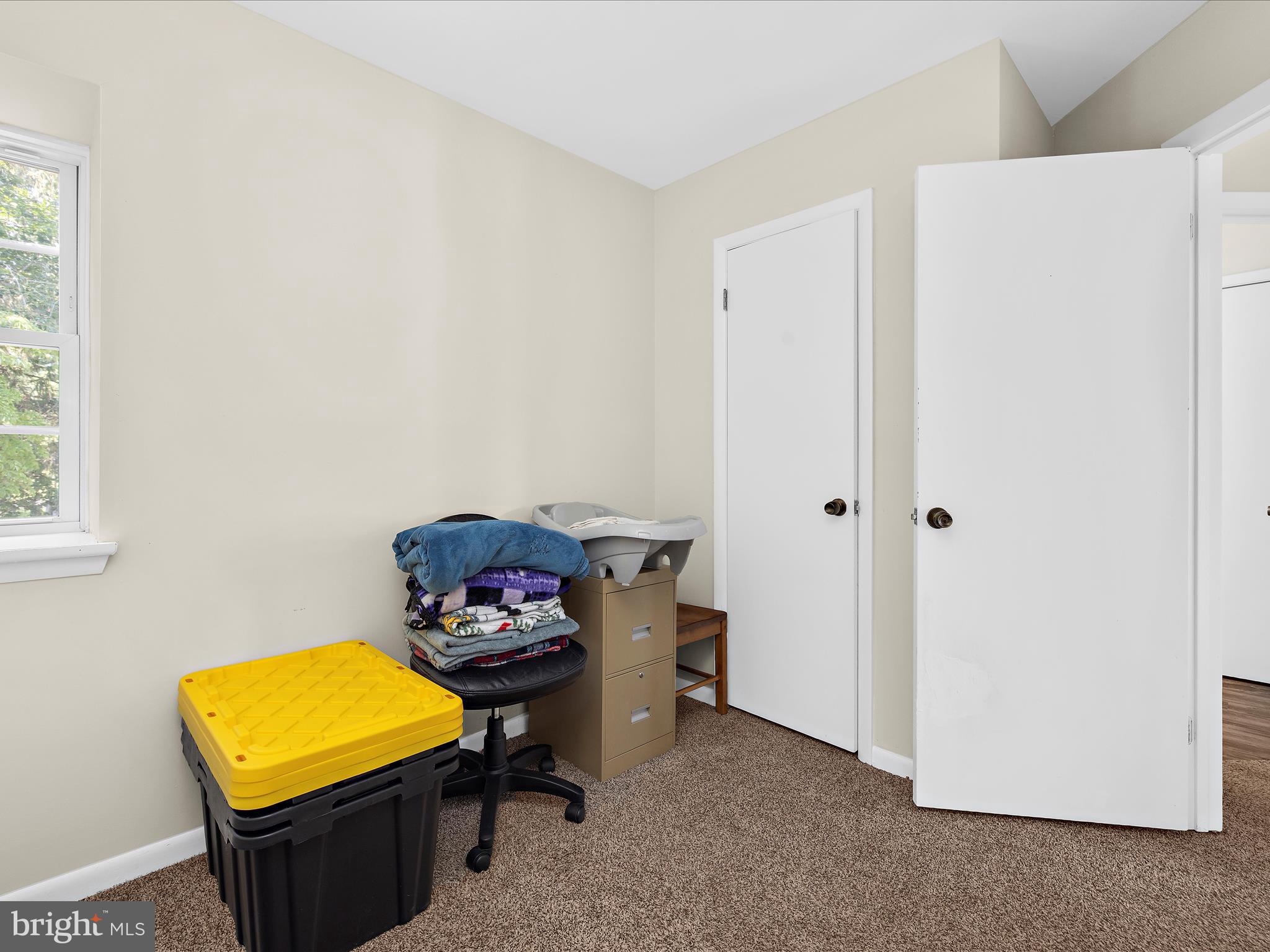 593 Riverside Drive Pasadena, MD 21122 - Photo 18 of 56 a living room with a furniture and a window