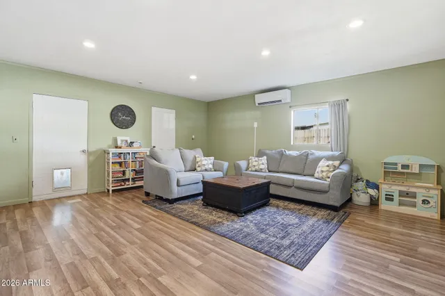 $385,000 | 1262 South Jay Circle, Mesa, AZ 85204