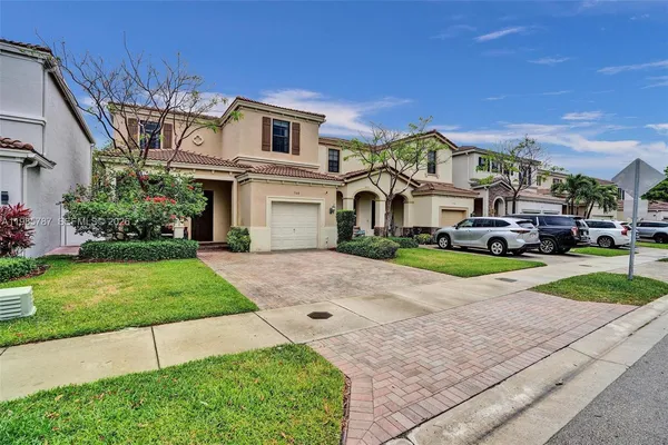 $4,700 | 760 Northeast 193rd Terrace, Miami, FL 33179