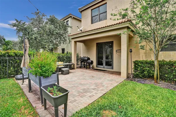 $4,700 | 760 Northeast 193rd Terrace, Miami, FL 33179
