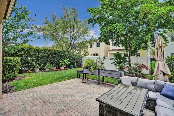 $4,700 | 760 Northeast 193rd Terrace, Miami, FL 33179