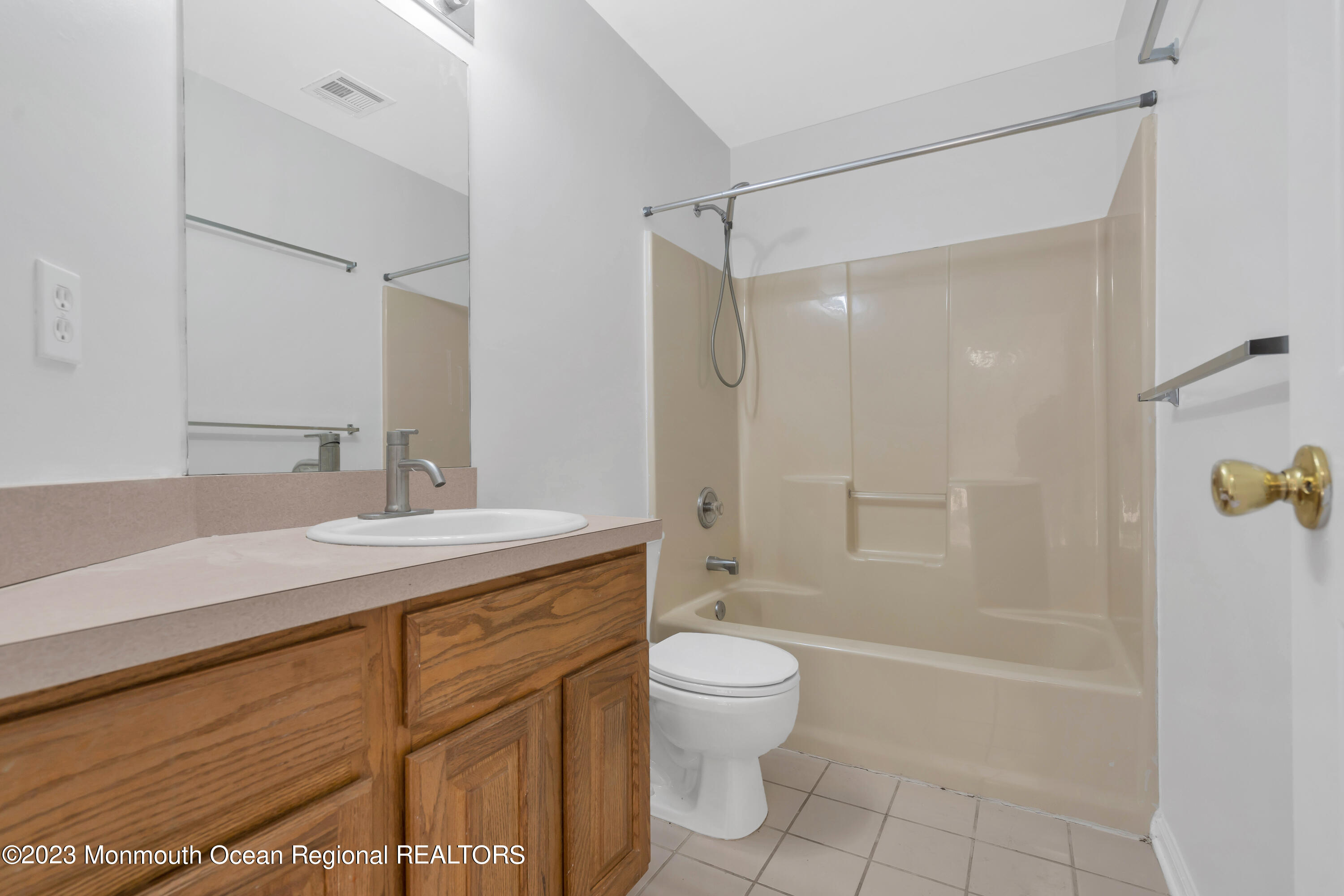 166 Lester Road Toms River, NJ 08753 - Photo 35 of 39 BJC08372