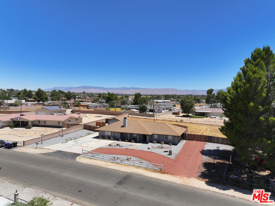 15361 Mondamon Road Apple Valley, CA 92307 - Photo 51 of 56