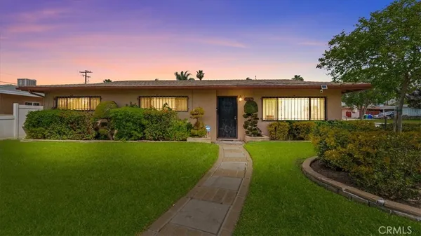 $549,900 | 27196 10th Street, Highland, CA 92346