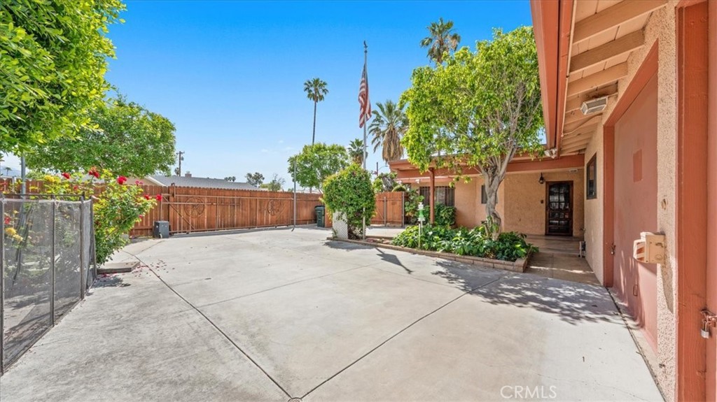27196 10th Street Highland, CA 92346 - Photo 30 of 42 a view of a house with a street