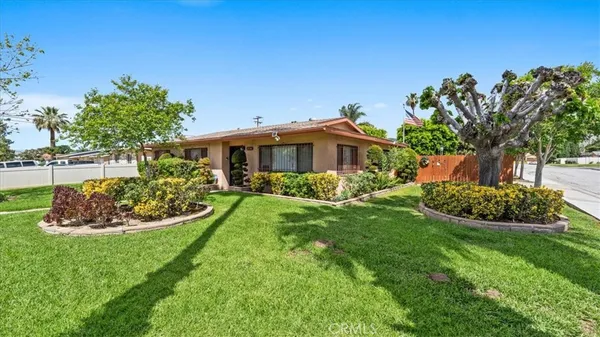 $549,900 | 27196 10th Street, Highland, CA 92346