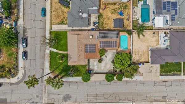 $549,900 | 27196 10th Street, Highland, CA 92346