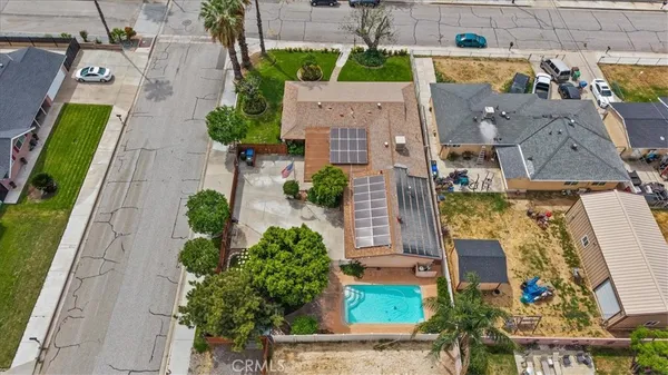 $549,900 | 27196 10th Street, Highland, CA 92346