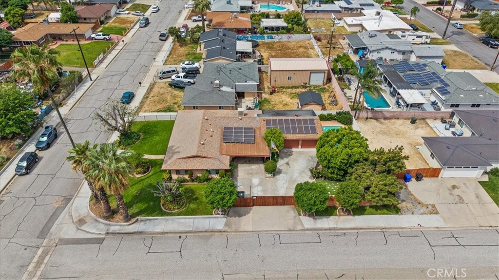 27196 10th Street Highland, CA 92346 - Photo 40 of 42 an aerial view of residential houses with plants