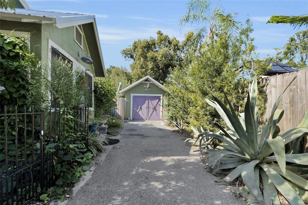 335 North Simpson Street Mount Dora, FL 32757 - Photo 27 of 32