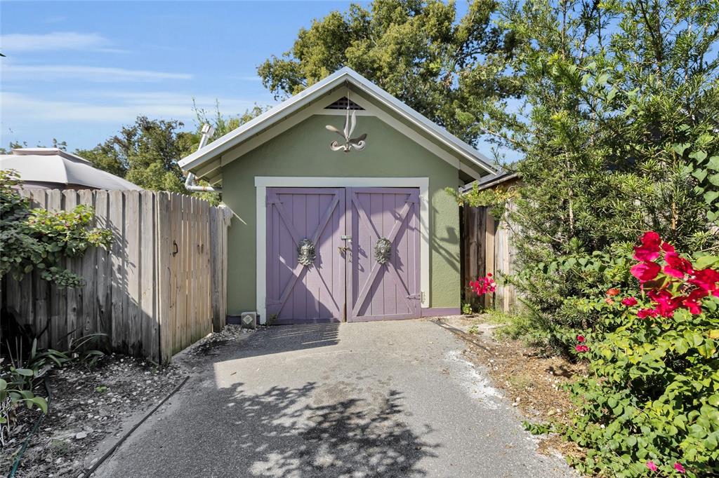 335 North Simpson Street Mount Dora, FL 32757 - Photo 28 of 32