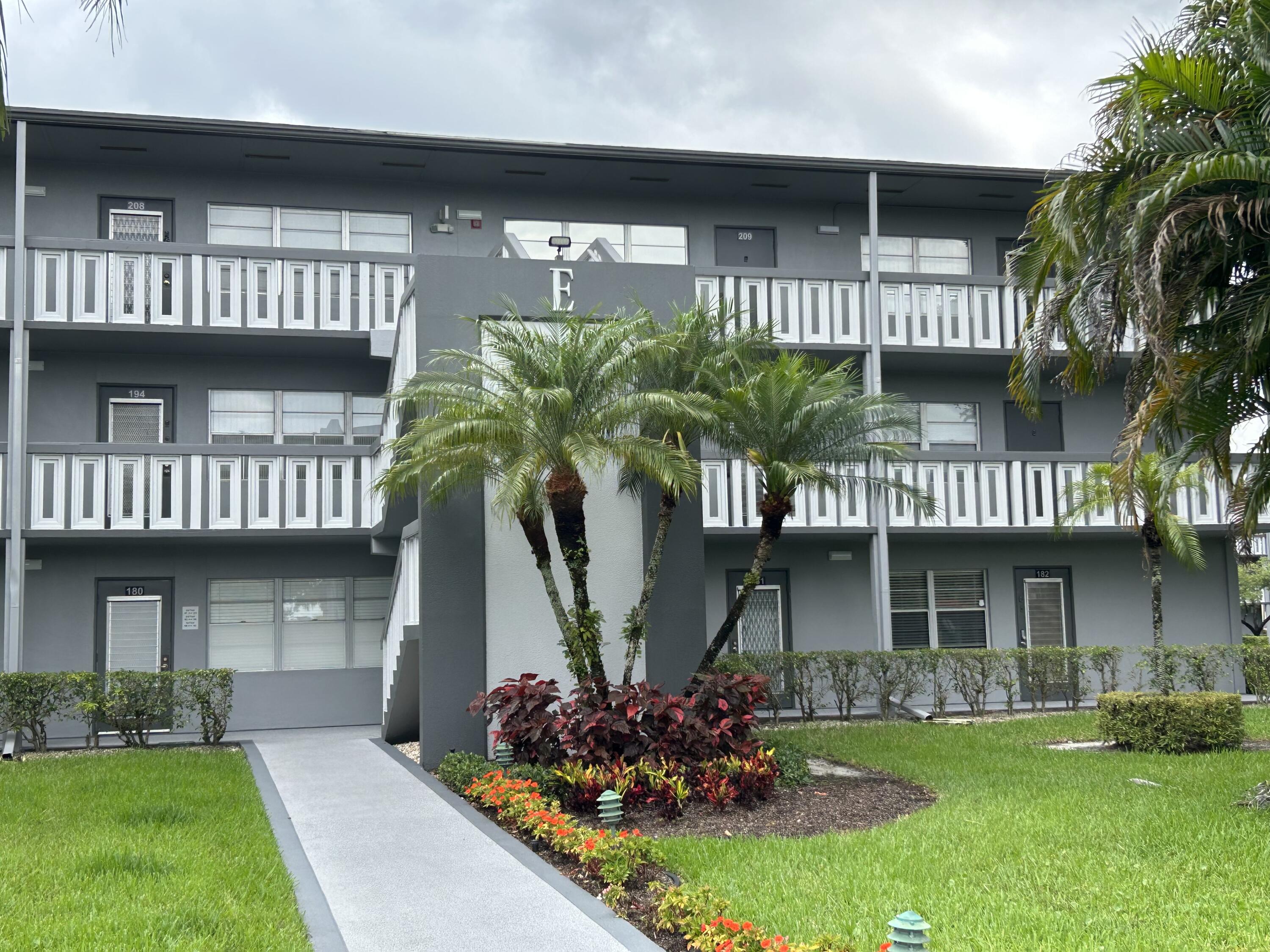 206 Suffolk F, Unit 206E Boca Raton, FL 33434 - Photo 1 of 19 Bldg Exterior
