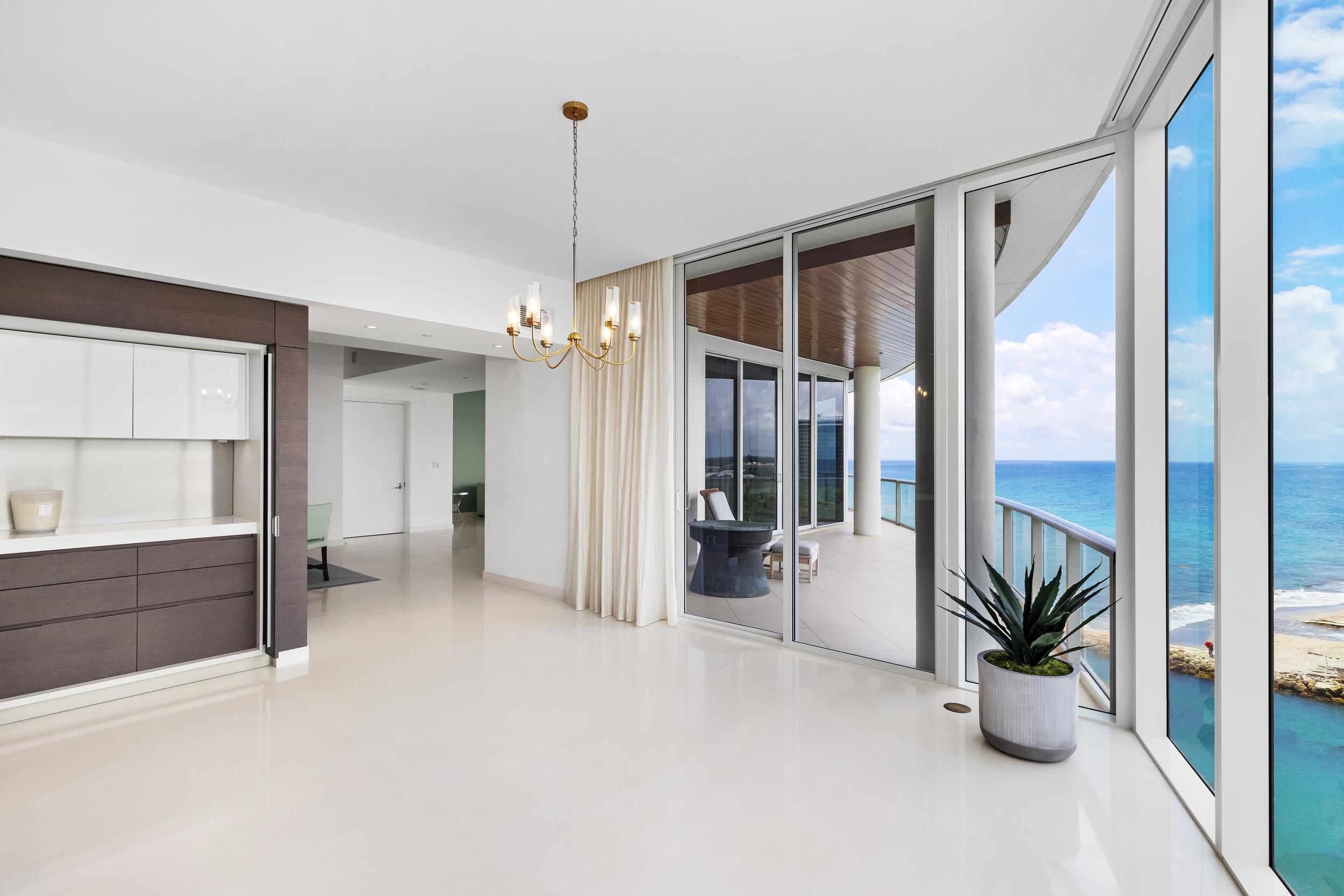 1000 South Ocean Boulevard, Unit 601 Boca Raton, FL 33432 - Photo 11 of 54 Breakfast Room