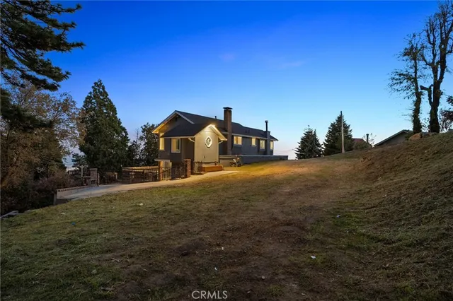 $999,888 | 1015 Summit Drive, Crestline, CA 92325