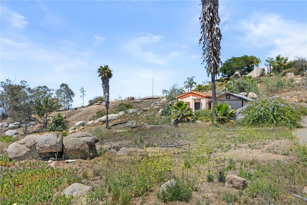 1252 Rancho Luiseno Road Escondido, CA 92026 - Photo 29 of 42