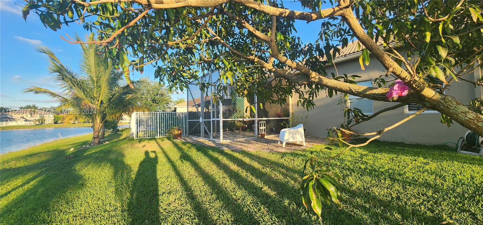 16519 Ruby Lake, Unit 16519 Weston, FL 33331 - Photo 24 of 24 a view of an outdoor space