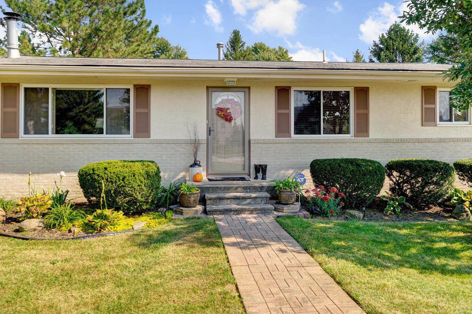 400 Diley Road Pickerington, OH 43147 - Photo 2 of 29