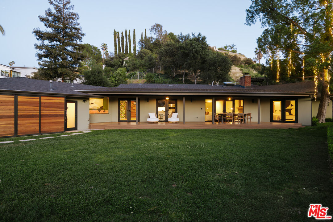 16666 Oldham Street Encino, CA 91436 - Photo 45 of 46