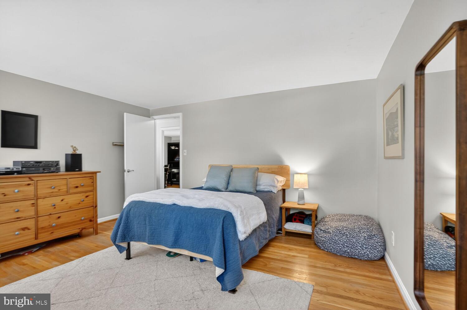 3811 Bent Branch Road Falls Church, VA 22041 - Photo 37 of 65 Bedroom 2