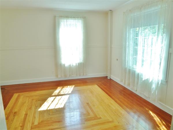 9 Rice Street Natick, MA 01760 - Photo 6 of 14 Gallery Image 6