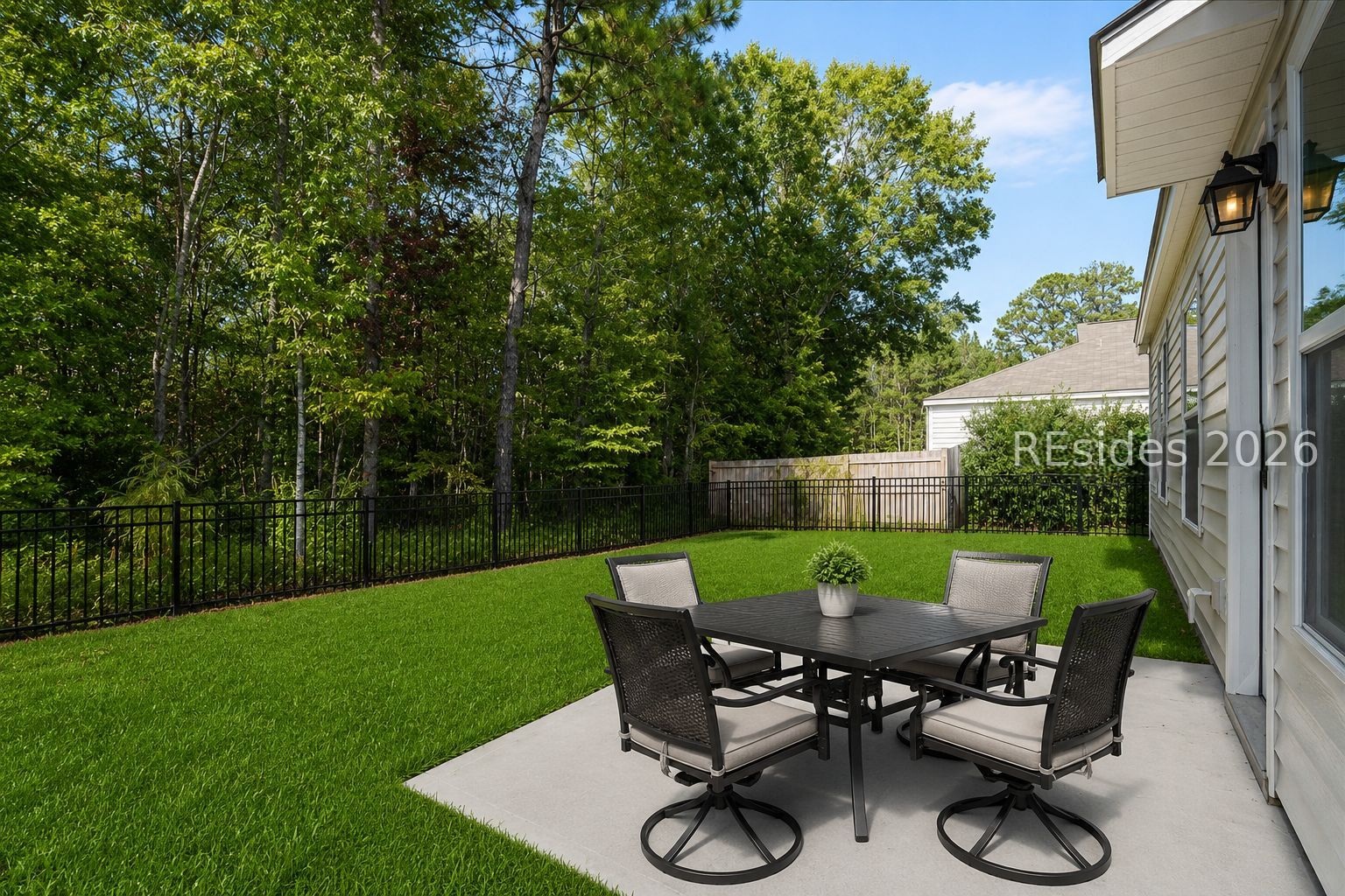 86 Rudy Drive Hardeeville, SC 29927 - Photo 15 of 17 Virtually Staged - Patio and Yard