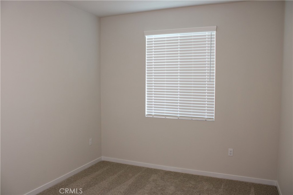 9190 Connolly Lane Riverside, CA 92503 - Photo 14 of 40