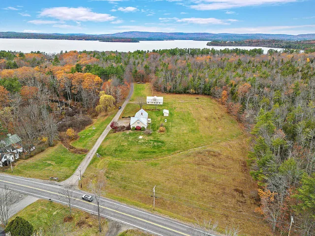 $649,000 | 9 Snug Harbor Road, Belgrade, ME 04917