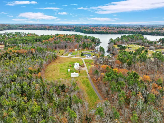 $649,000 | 9 Snug Harbor Road, Belgrade, ME 04917