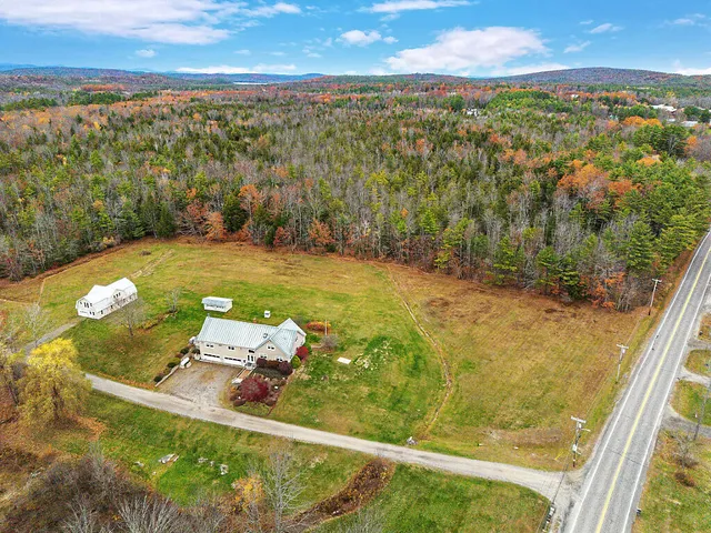 $649,000 | 9 Snug Harbor Road, Belgrade, ME 04917
