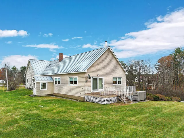 $649,000 | 9 Snug Harbor Road, Belgrade, ME 04917