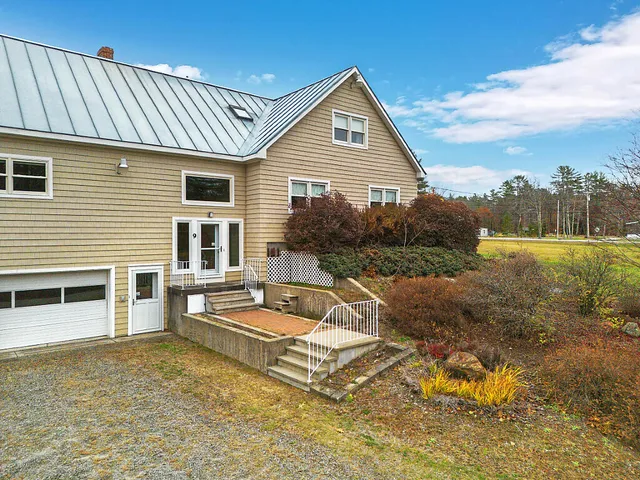 $649,000 | 9 Snug Harbor Road, Belgrade, ME 04917