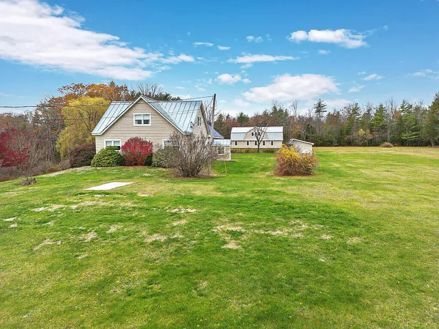 $649,000 | 9 Snug Harbor Road, Belgrade, ME 04917
