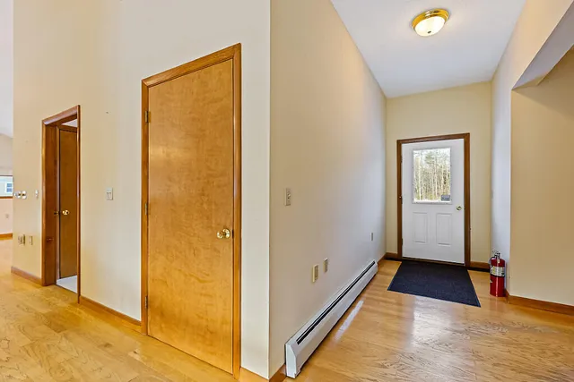 $649,000 | 9 Snug Harbor Road, Belgrade, ME 04917