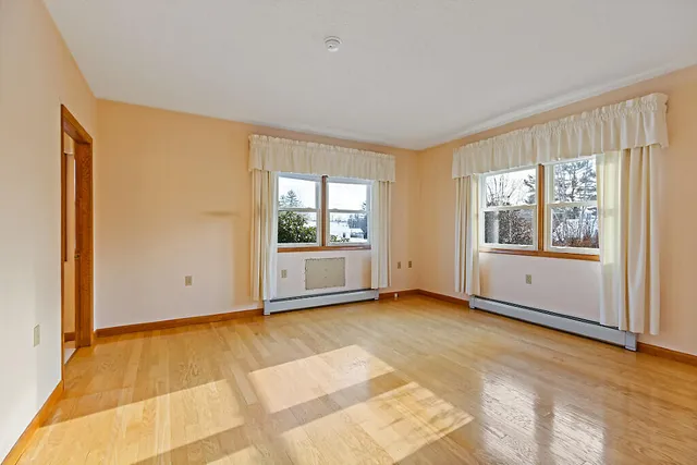 $649,000 | 9 Snug Harbor Road, Belgrade, ME 04917