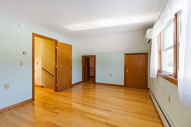 $649,000 | 9 Snug Harbor Road, Belgrade, ME 04917