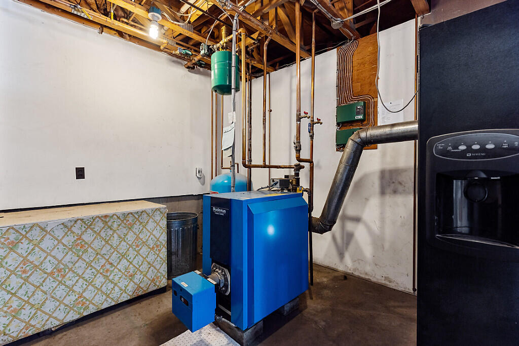 9 Snug Harbor Road Belgrade, ME 04917 - Photo 77 of 105 112_BP5A0300_DxO_mls