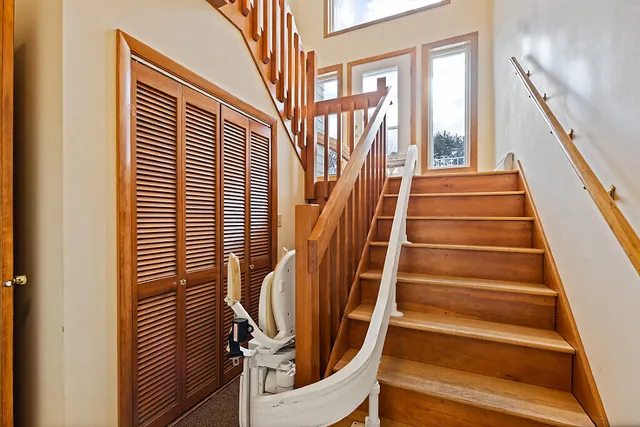 $649,000 | 9 Snug Harbor Road, Belgrade, ME 04917