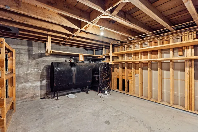 $649,000 | 9 Snug Harbor Road, Belgrade, ME 04917