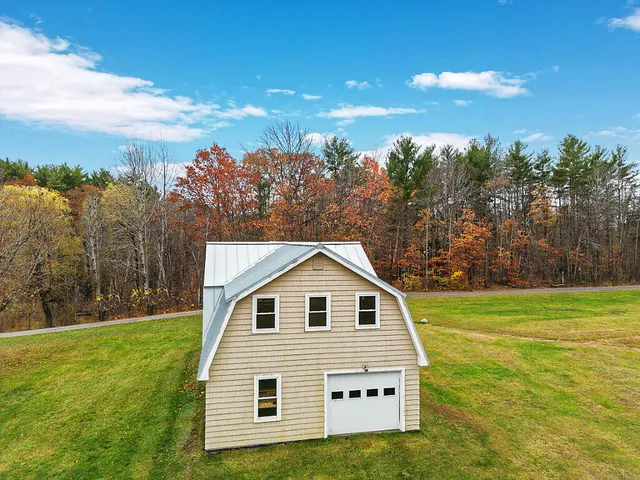 $649,000 | 9 Snug Harbor Road, Belgrade, ME 04917