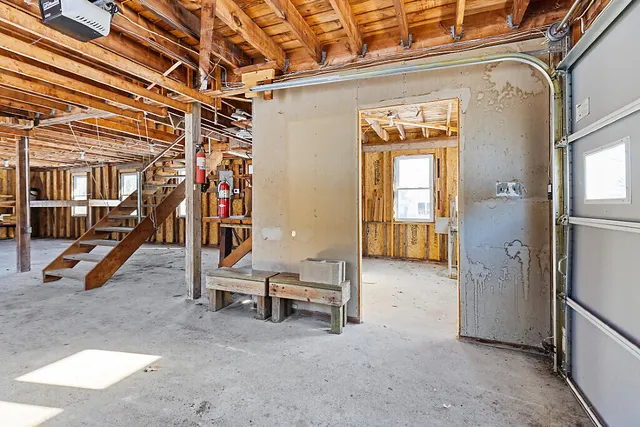 $649,000 | 9 Snug Harbor Road, Belgrade, ME 04917