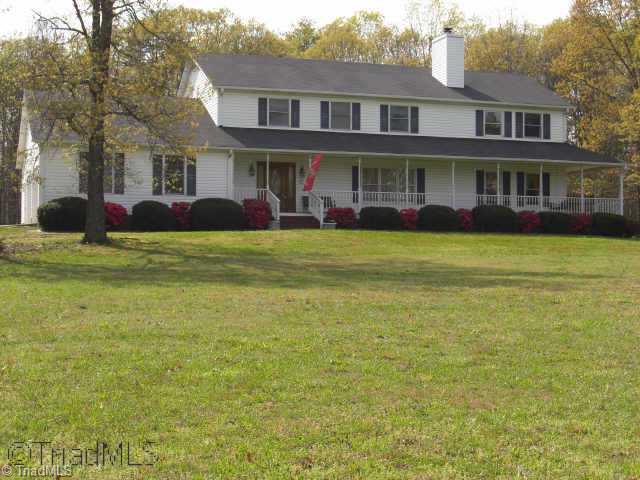 7231 Ridge Road Lexington, NC 27295 - Photo 1 of 9 Exterior Front.