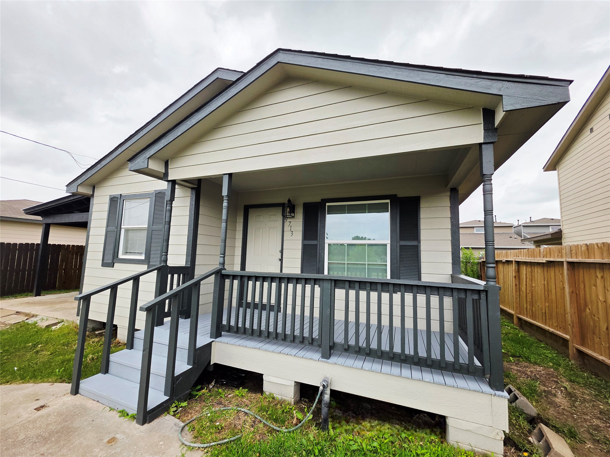 9713 Yuma Street Houston, TX 77029 - Photo 1 of 18