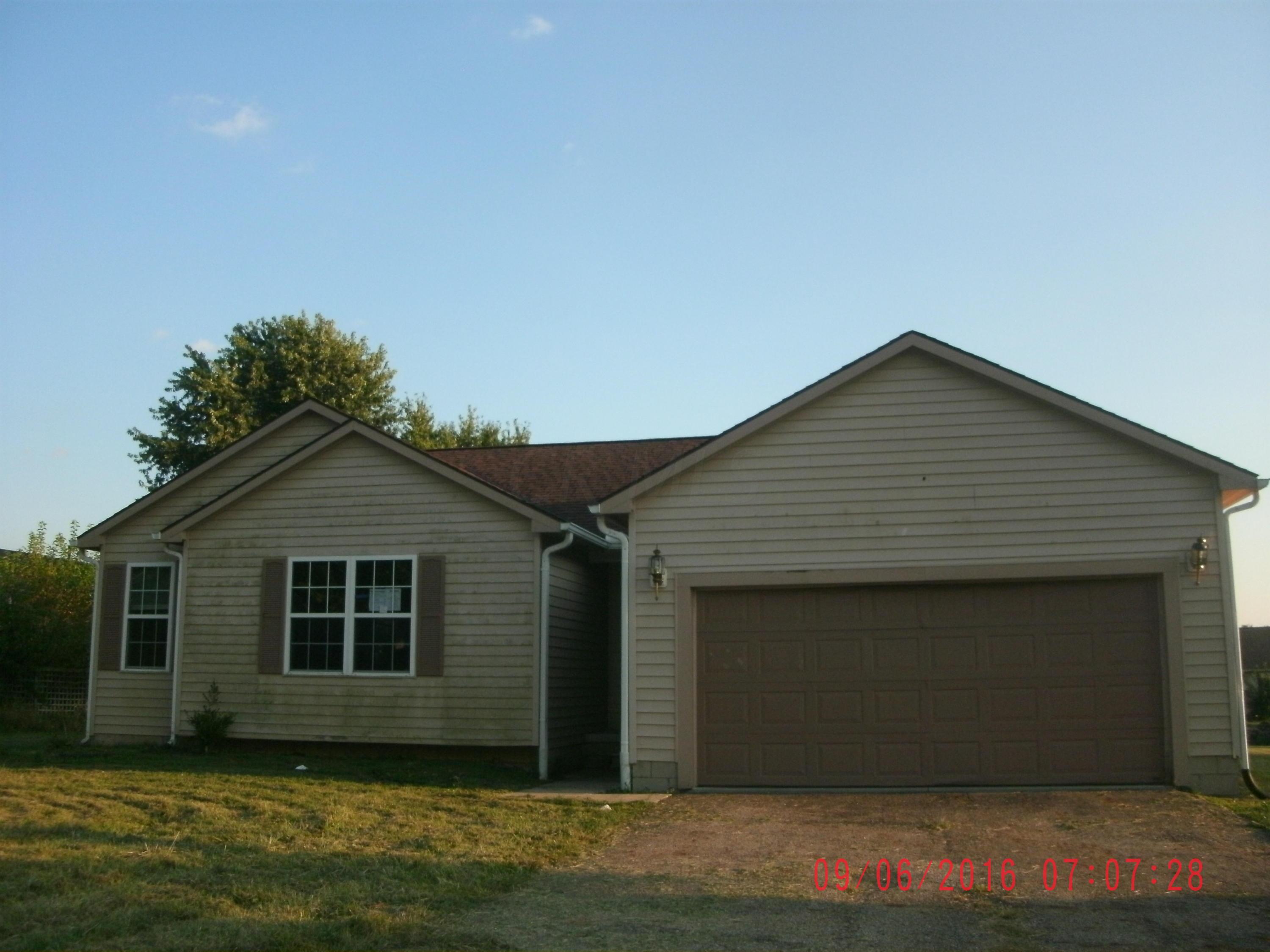 215 Blacks Road Pataskala, OH 43062 - Photo 2 of 14
