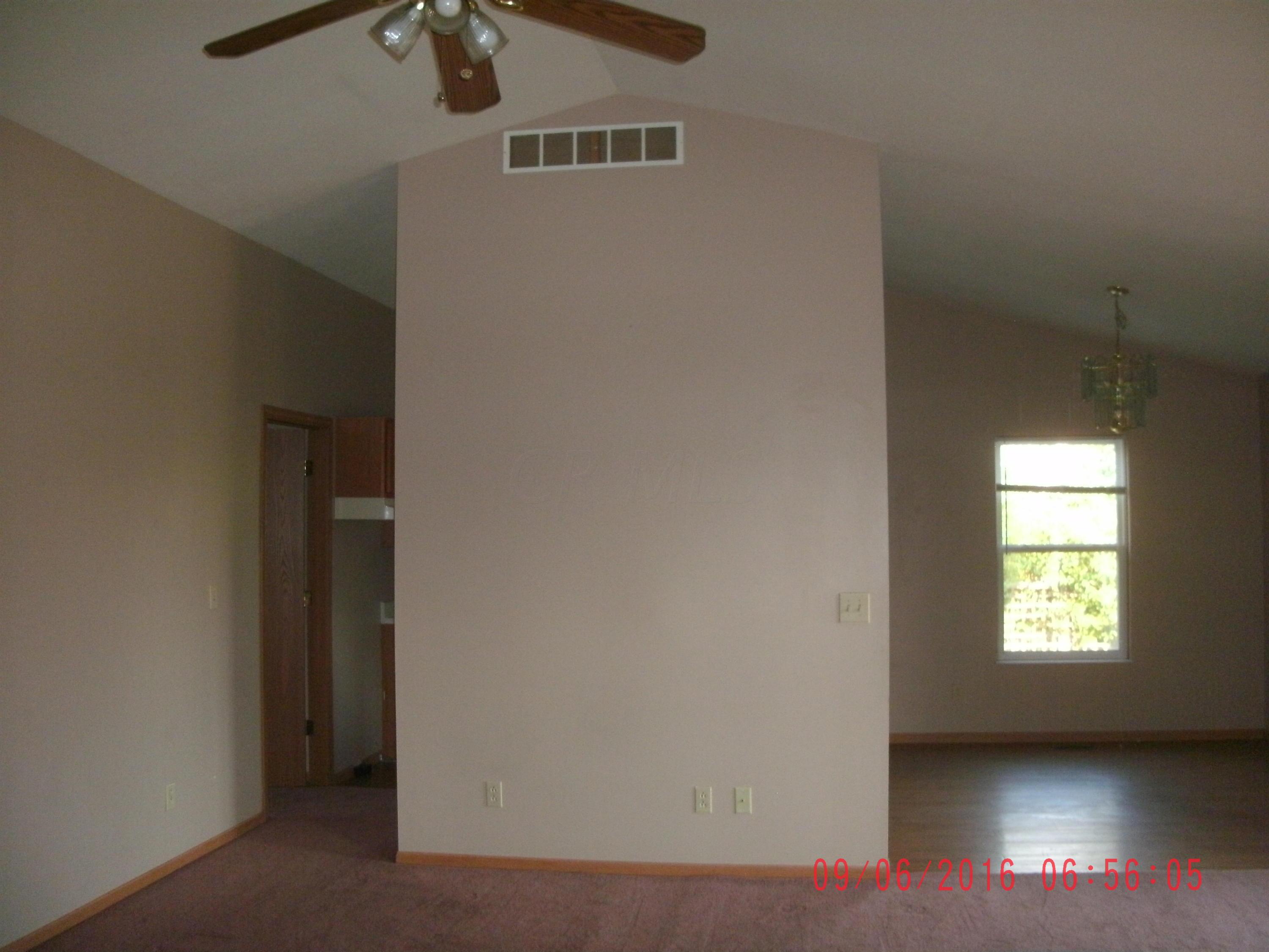 215 Blacks Road Pataskala, OH 43062 - Photo 5 of 14