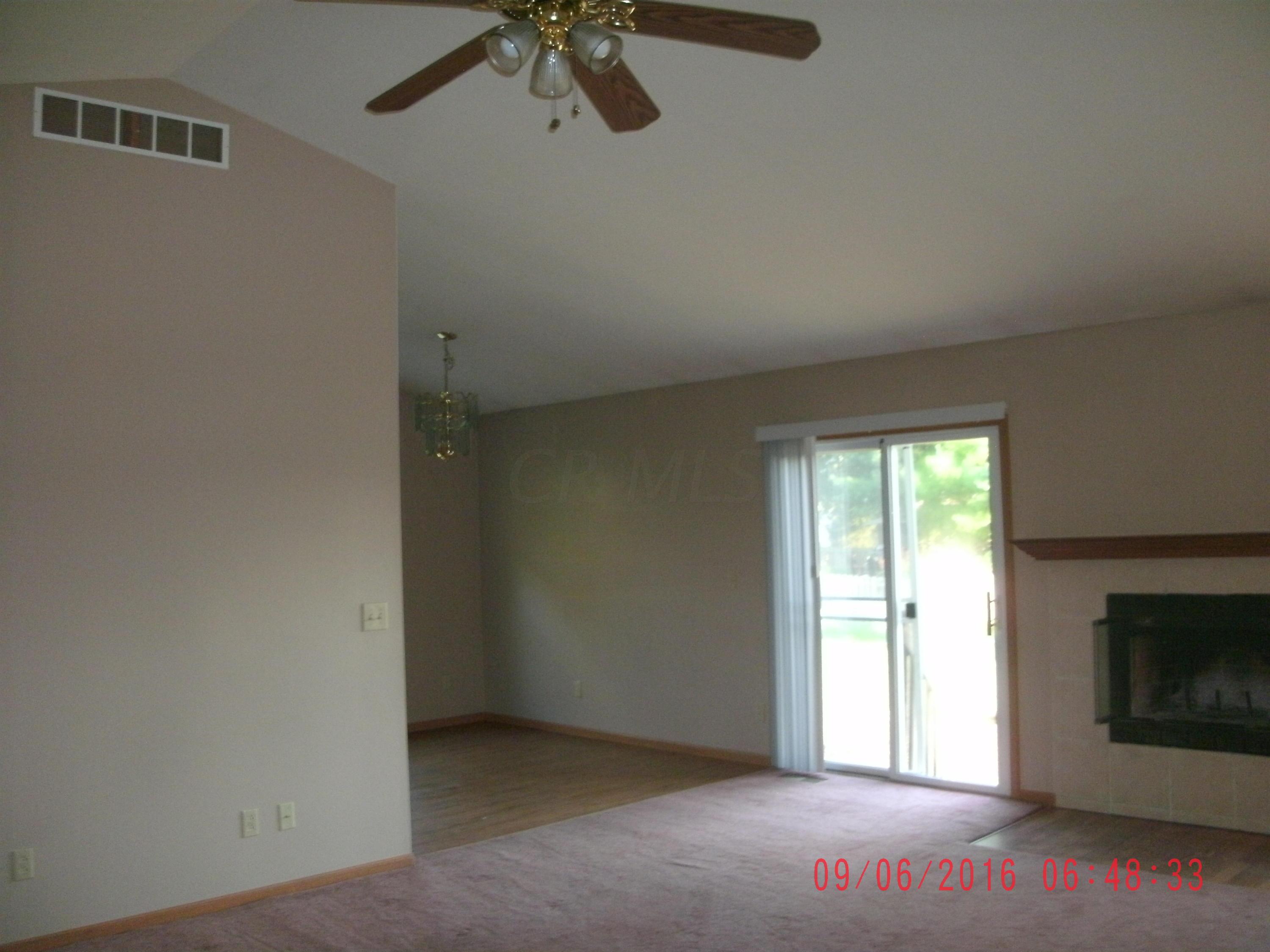 215 Blacks Road Pataskala, OH 43062 - Photo 6 of 14