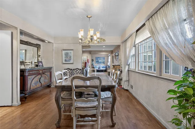 $1,988,000 | 300 Circle Road, Muttontown, NY 11791